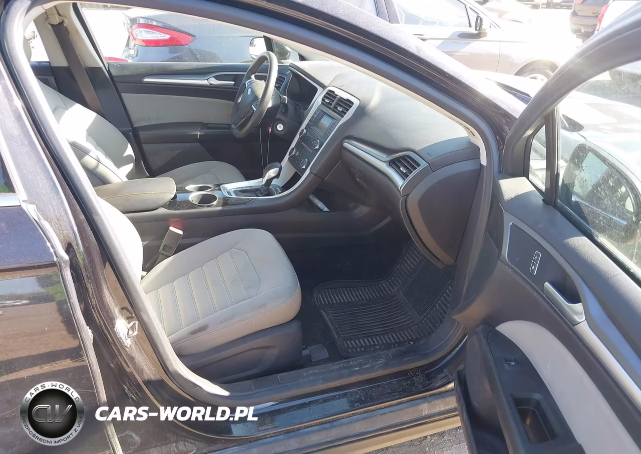 2013 Ford Fusion S VIN:3FA6P0G77DR226962 - 5