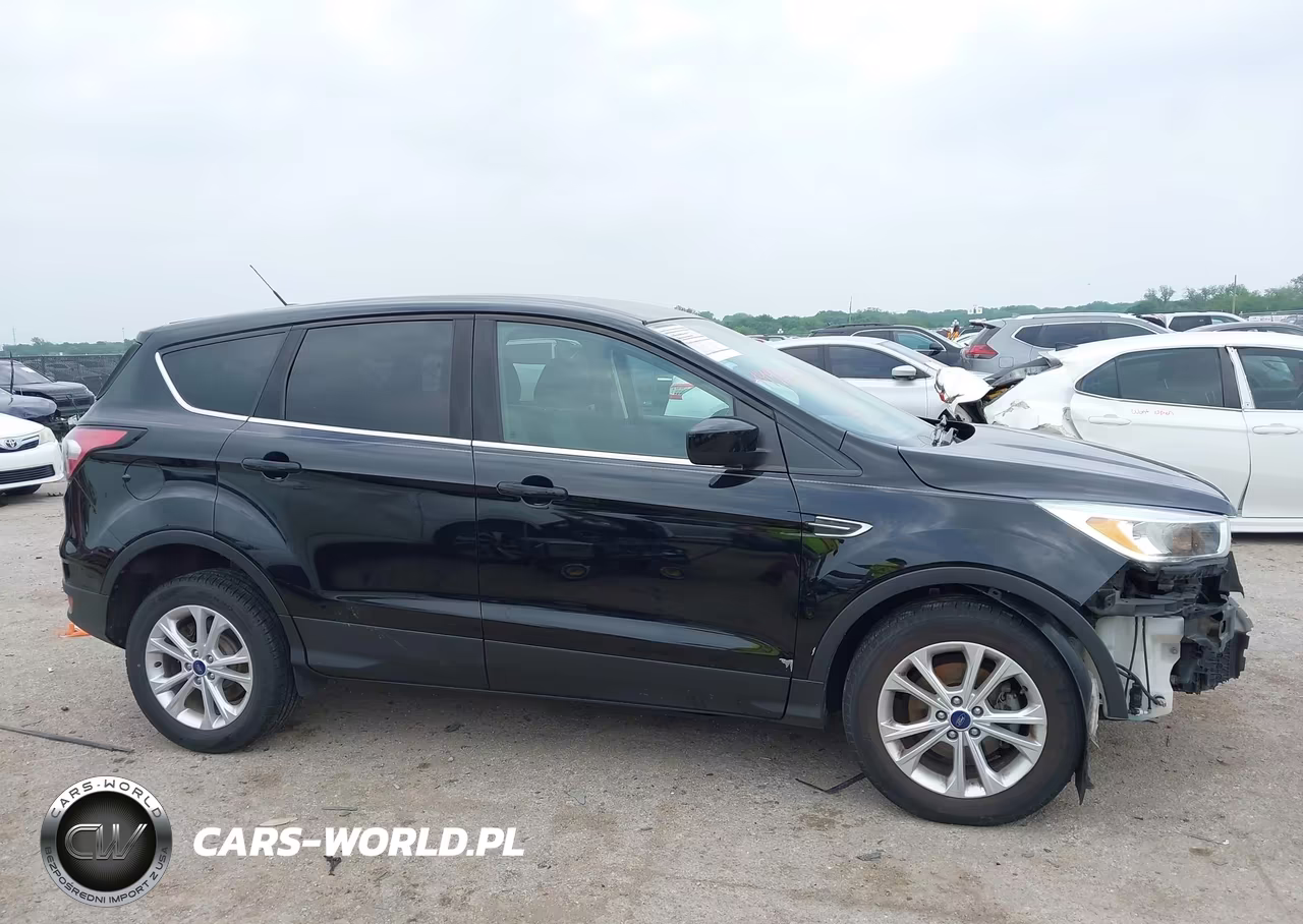 2017 Ford Escape Se VIN:1FMCU0GD3HUE04467 - 13