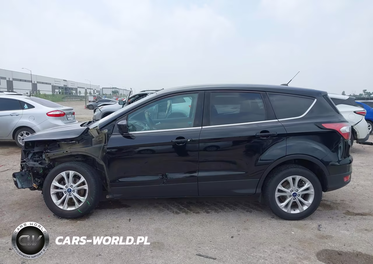 2017 Ford Escape Se VIN:1FMCU0GD3HUE04467 - 14