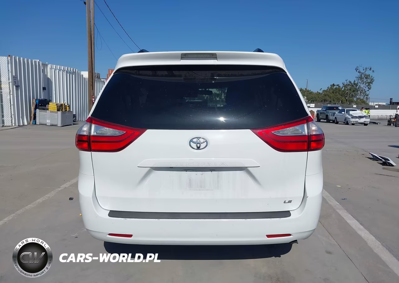2017 Toyota Sienna Le 8 Passenger VIN:5TDKZ3DC8HS824972 - 17