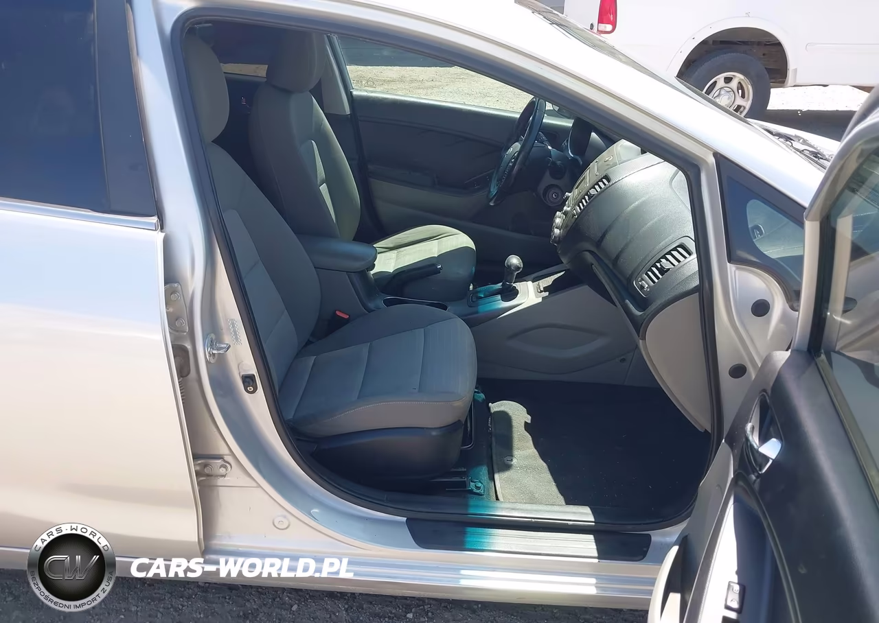 2015 Kia Forte Ex VIN:KNAFX5A8XF5269994 - 5