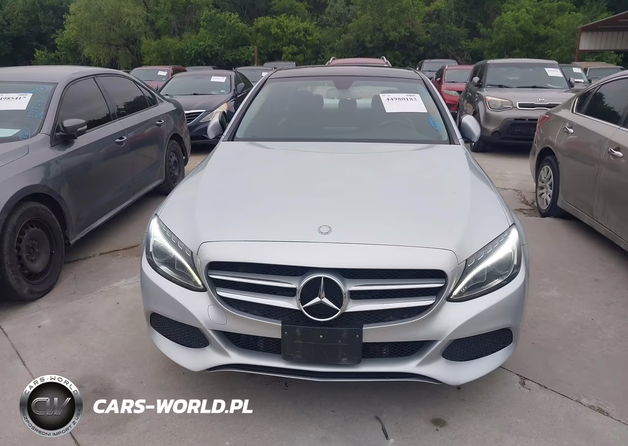 2015 Mercedes-Benz C 300 4Matic VIN:55SWF4KB8FU000870 - 12