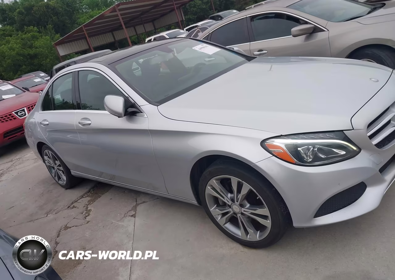2015 Mercedes-Benz C 300 4Matic VIN:55SWF4KB8FU000870 - 13