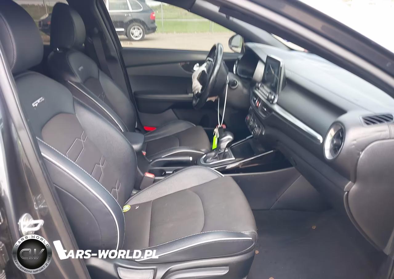 2020 Kia Forte Gt-Line VIN:3KPF34AD6LE185662 - 5