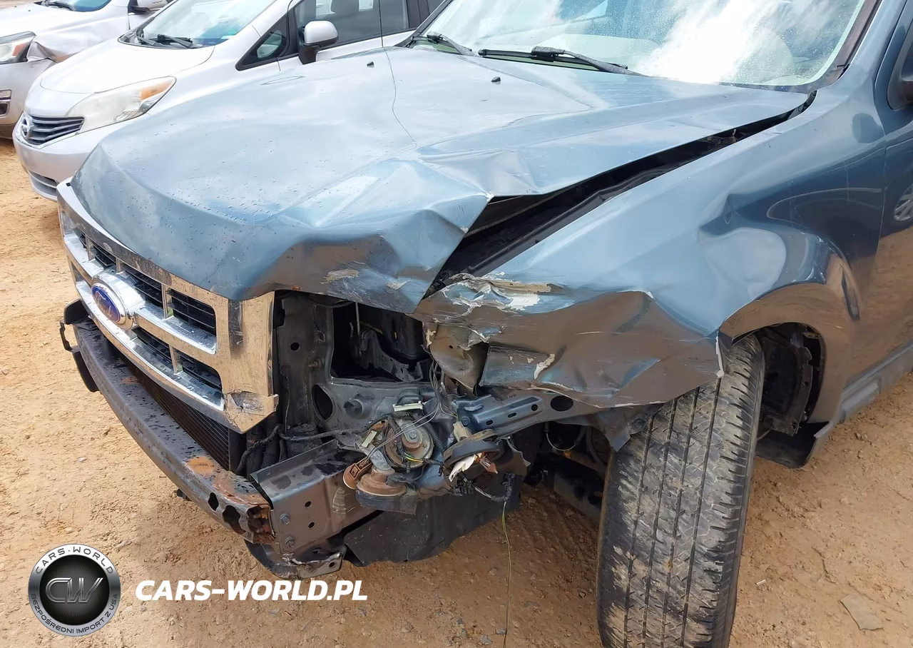 2010 Ford Escape Xlt VIN:1FMCU0D71AKB11649 - 6