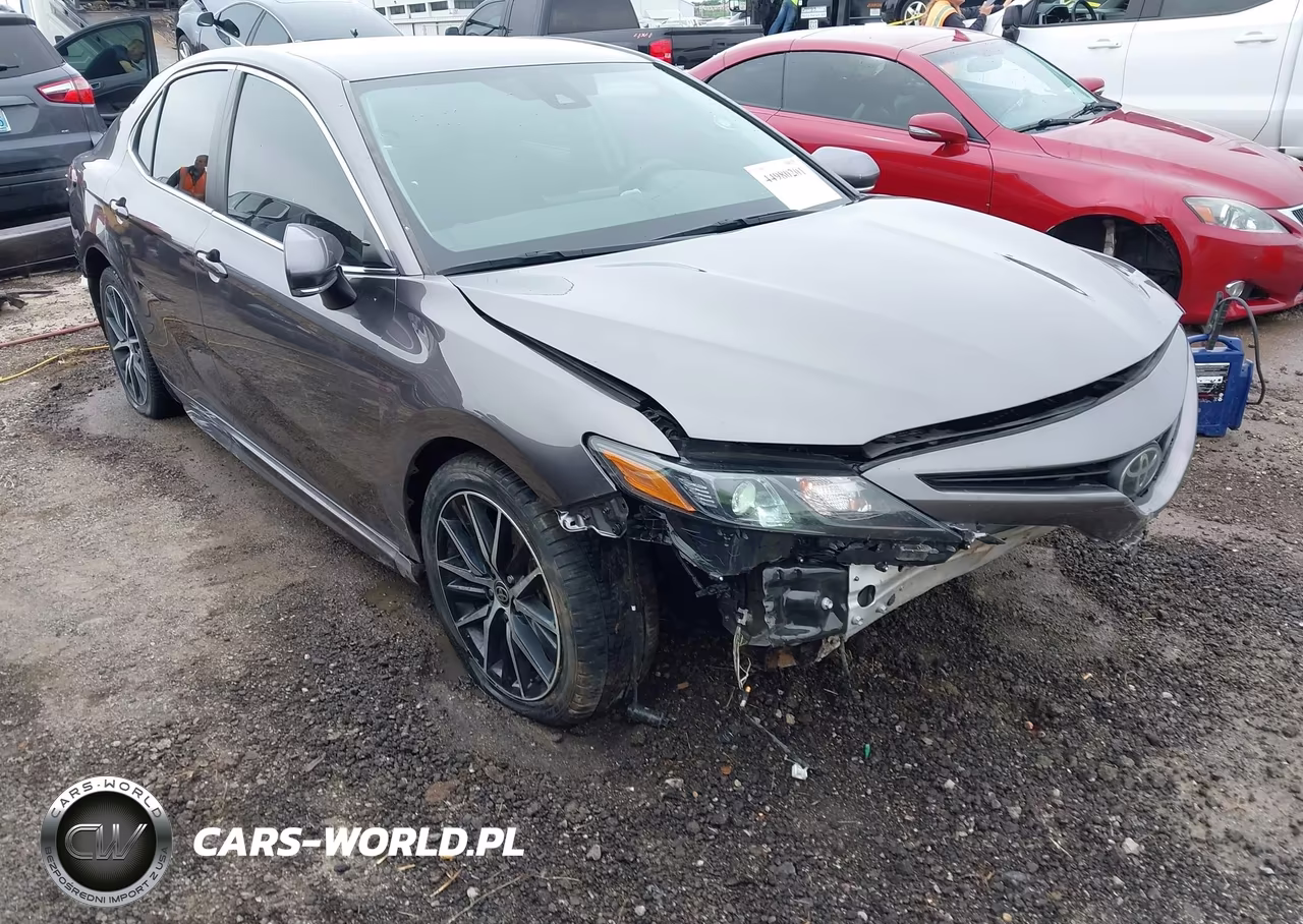 2023 Toyota Camry Se – zdjęcie 1 z 17