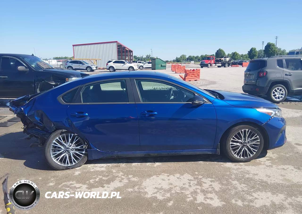 2024 Kia Forte Gt-Line VIN:3KPF54AD5RE776956 - 14