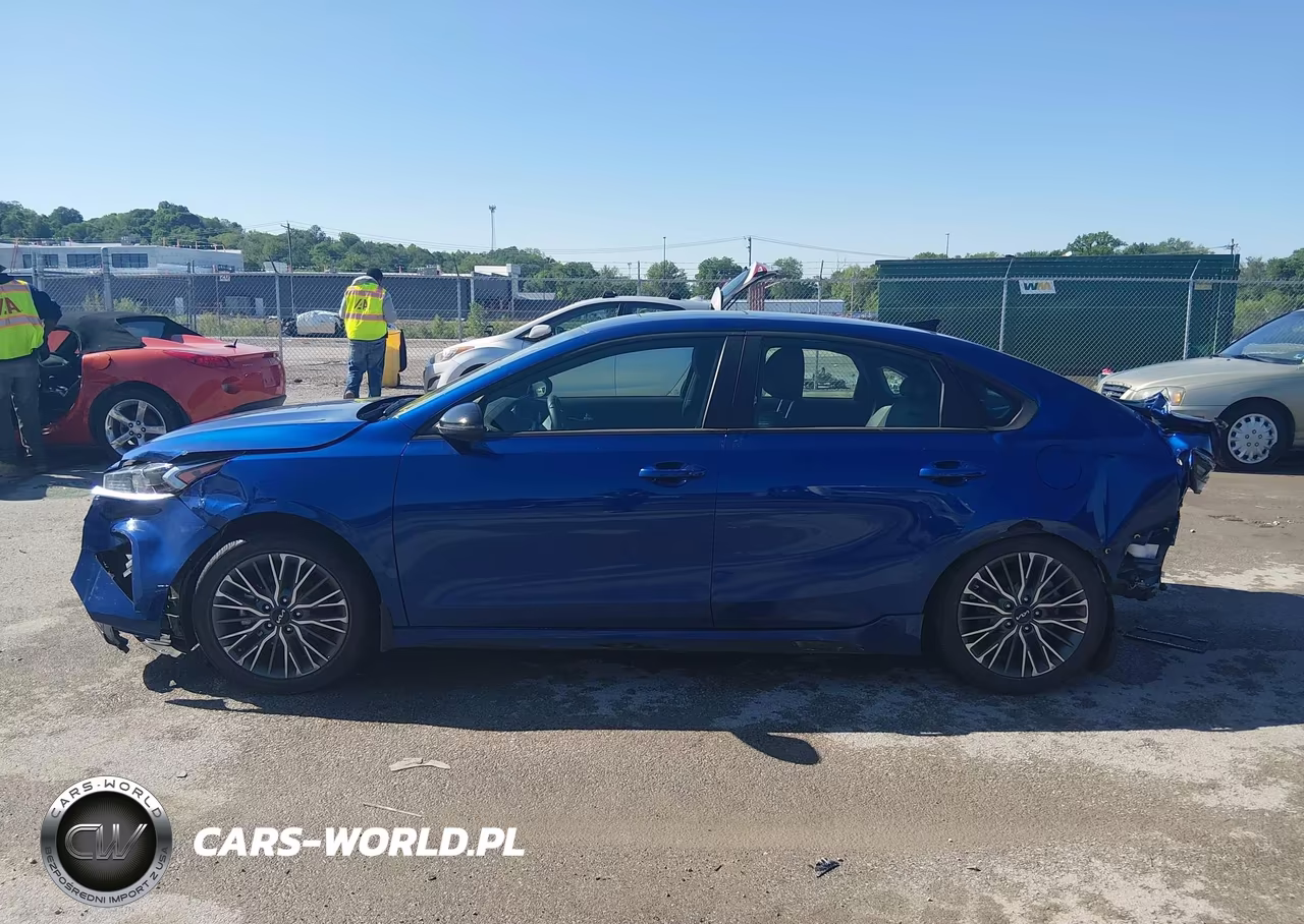 2024 Kia Forte Gt-Line VIN:3KPF54AD5RE776956 - 15