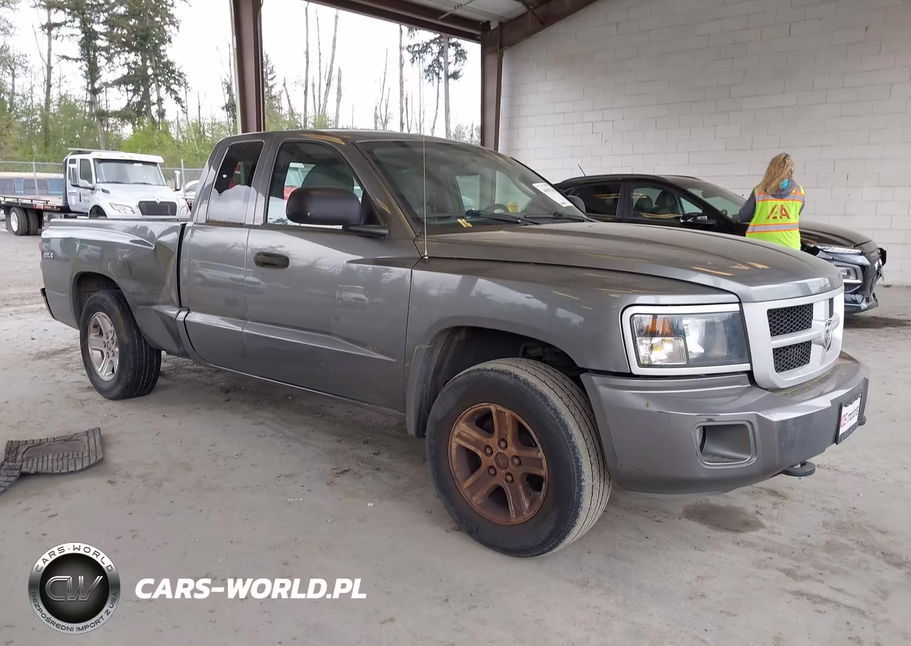 2011 Ram Dakota Bighorn-Lonestar