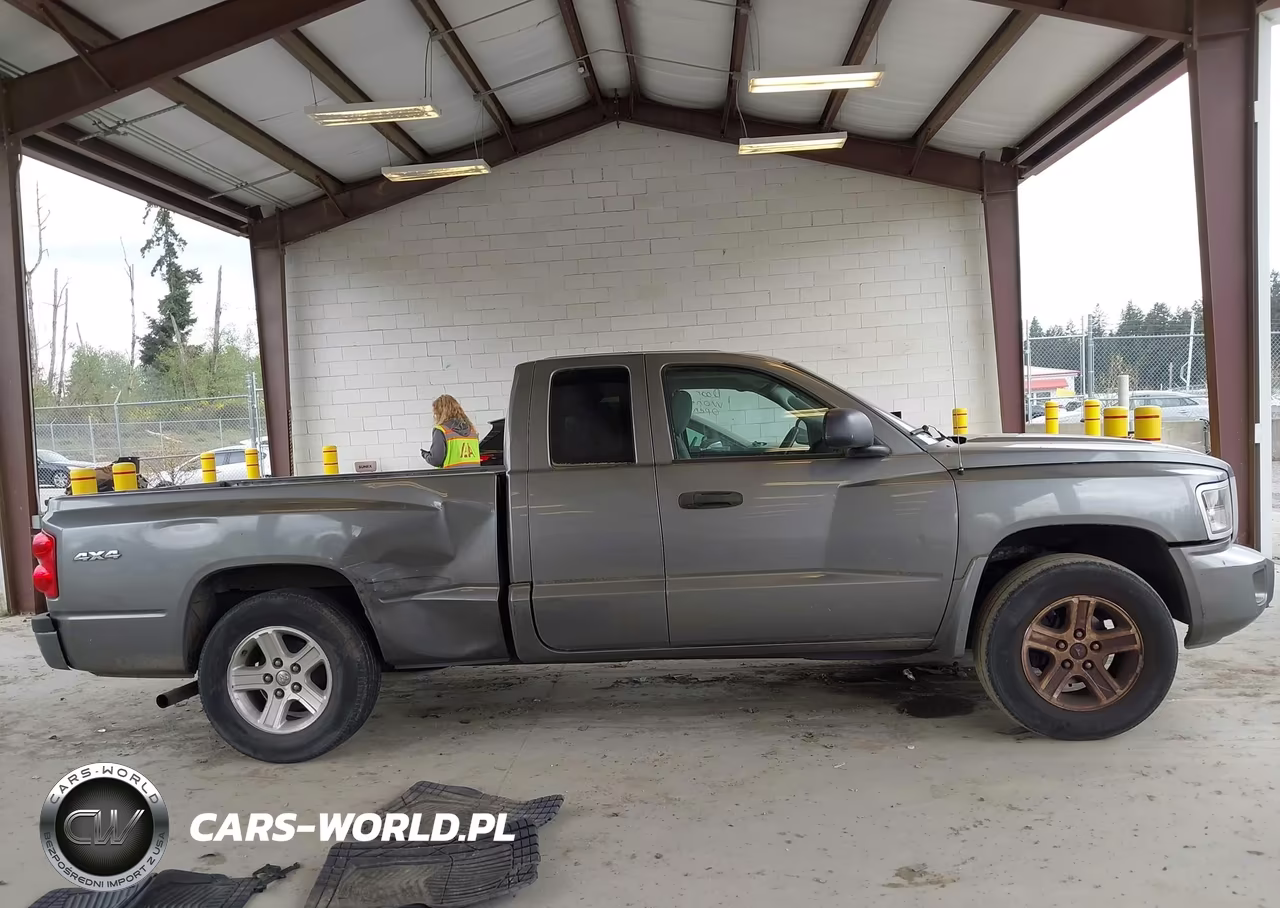 2011 Ram Dakota Bighorn-Lonestar VIN:1D7RW3BK0BS633813 - 13