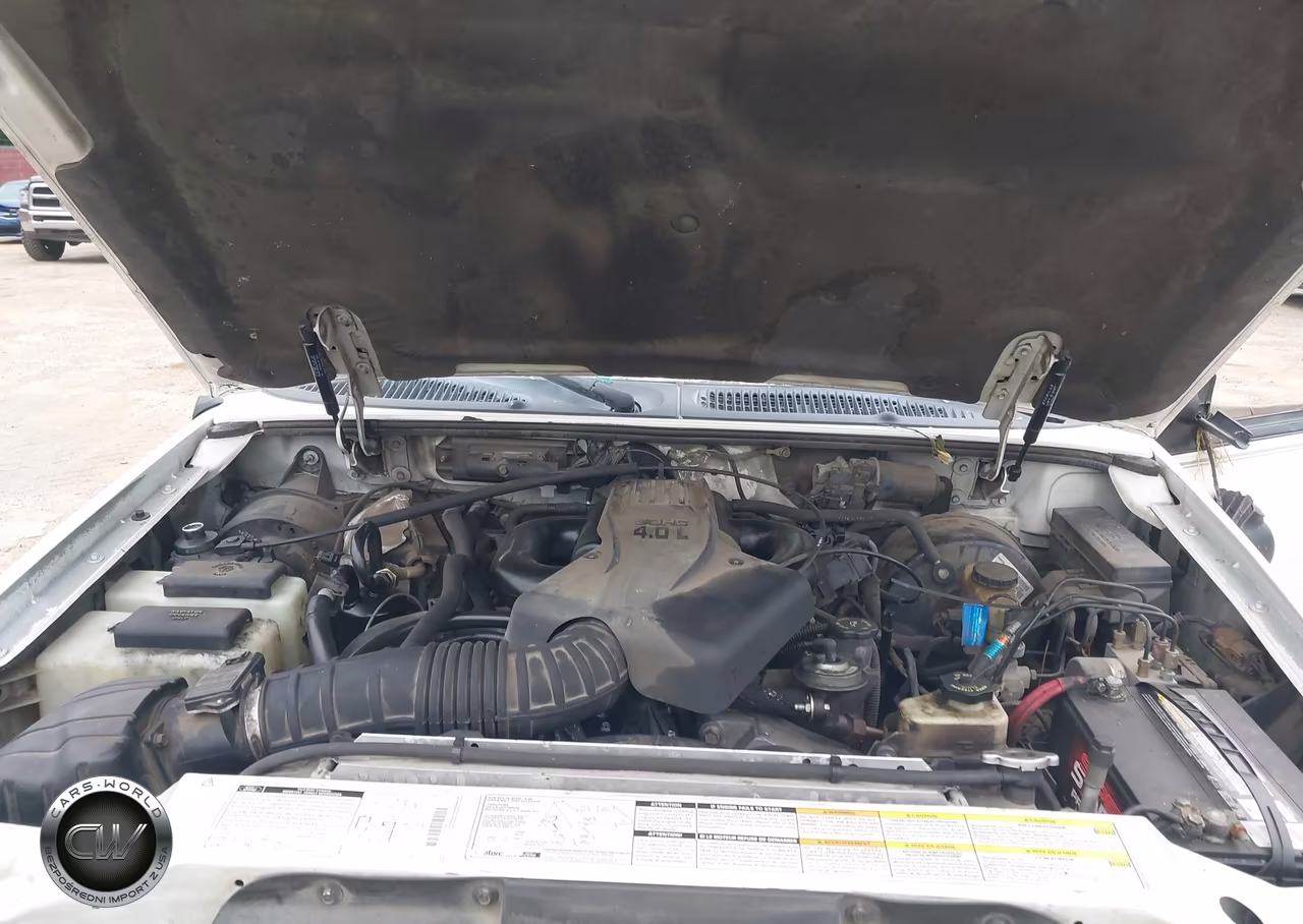 2000 Ford Explorer Limited VIN:1FMDU65E7YZA66089 - 10
