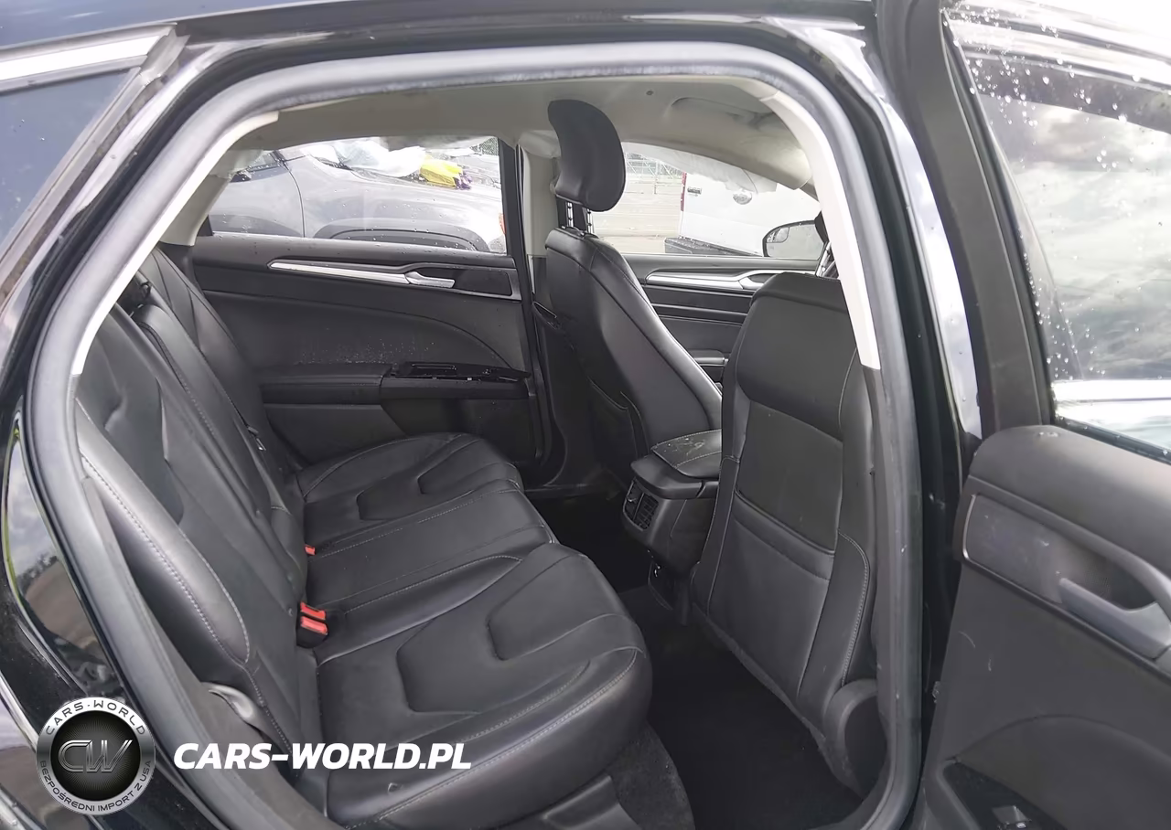 2016 Ford Fusion Energi Titanium VIN:3FA6P0SU5GR320792 - 8