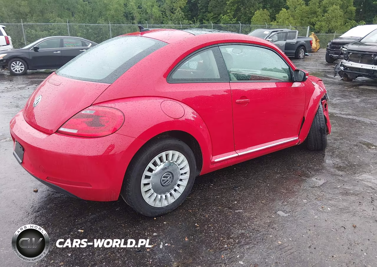 2015 Volkswagen Beetle 1.8T VIN:3VWJ17AT1FM617428 - 4