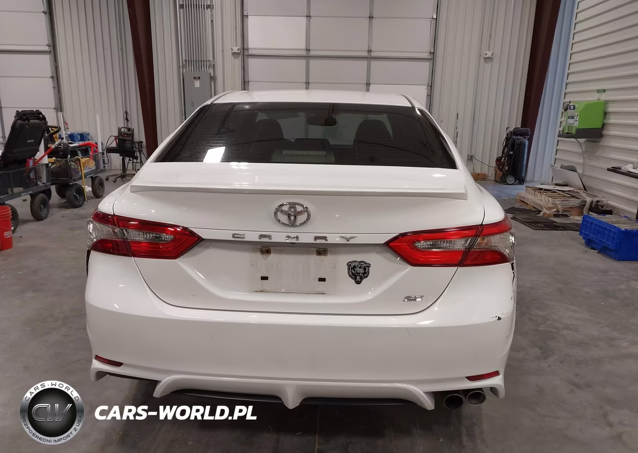 2018 Toyota Camry Se VIN:JTNB11HK4J3006512 - 16