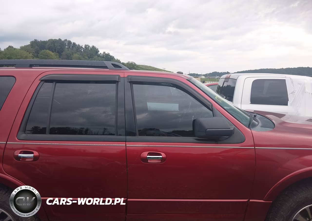 2017 Ford Expedition Xlt VIN:1FMJU1JT7HEA57121 - 13
