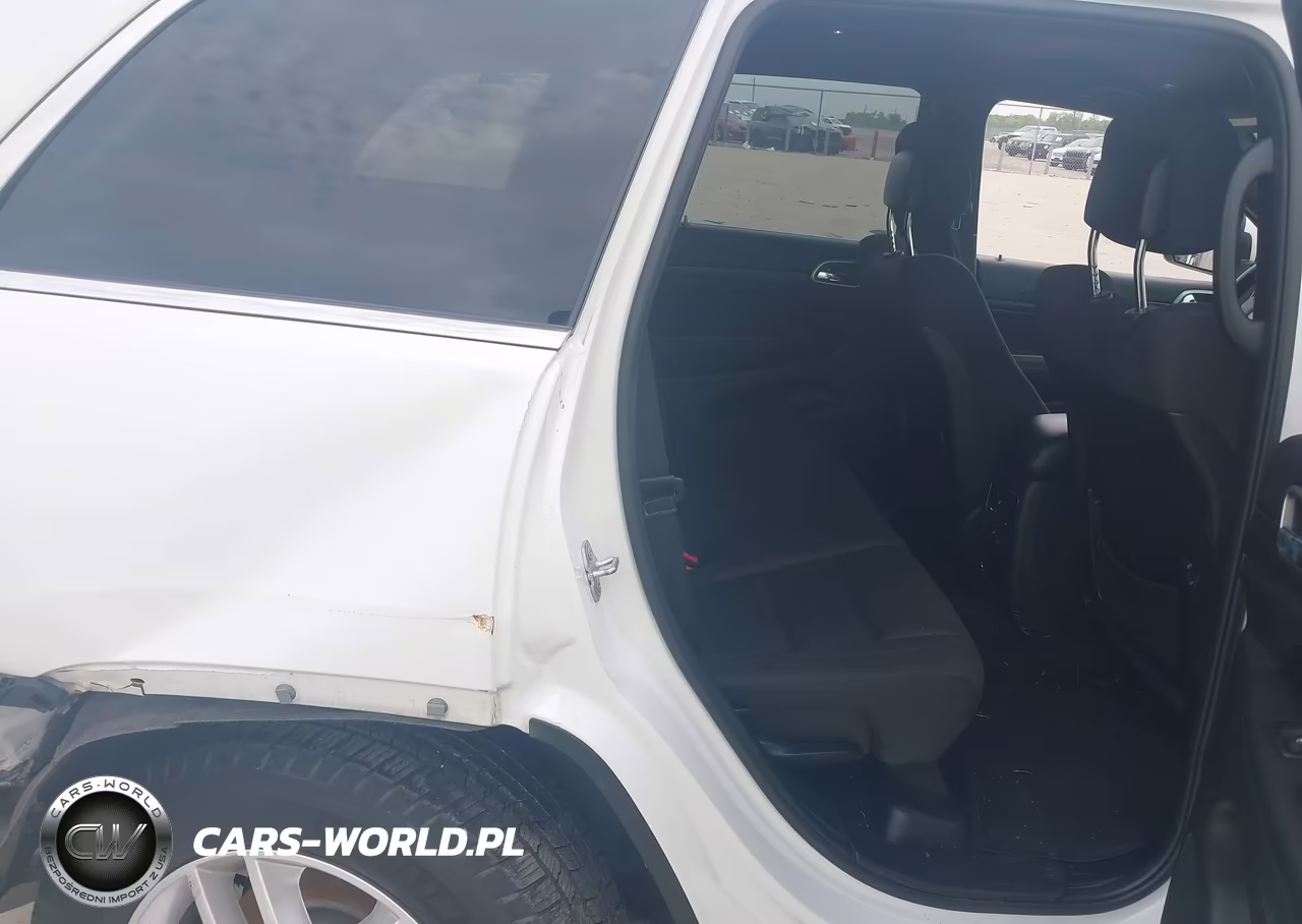 2018 Jeep Grand Cherokee Laredo E 4X2 VIN:1C4RJEAG9JC171424 - 8