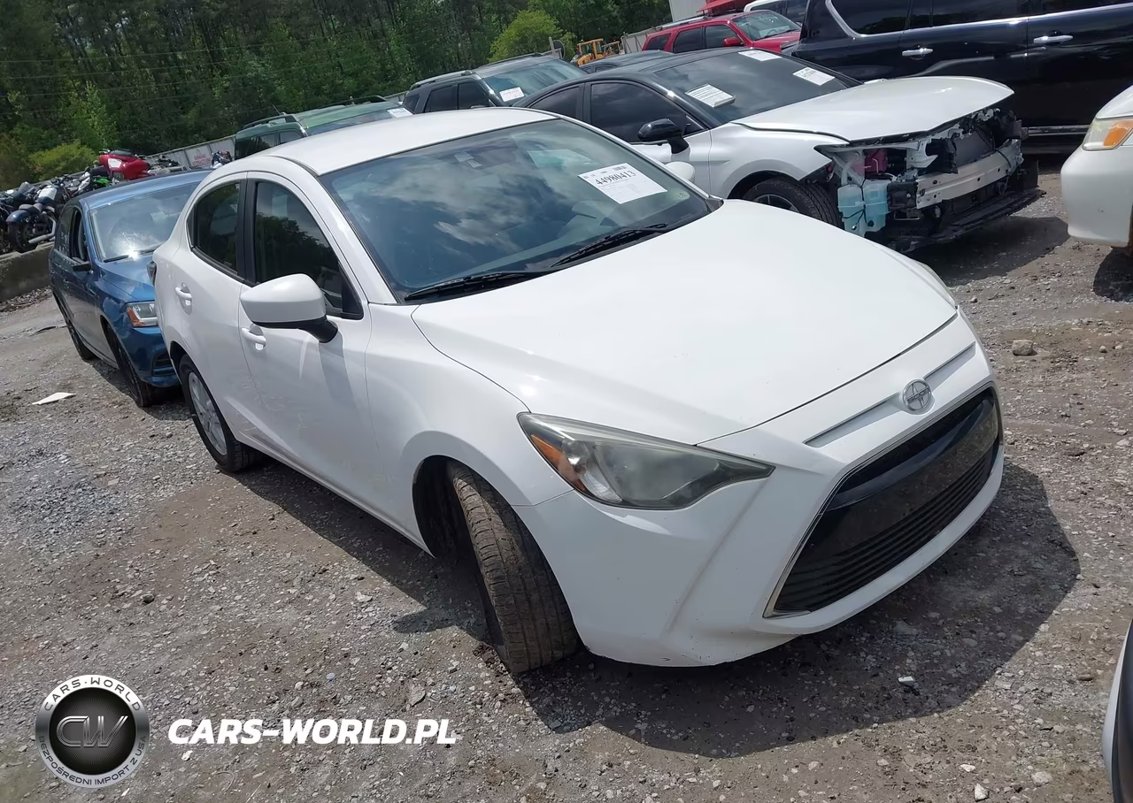2016 Scion Ia – zdjęcie 1 z 16