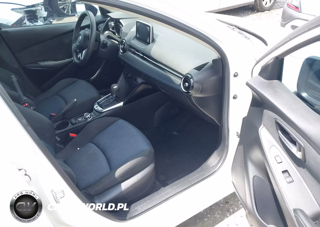 2016 Scion Ia VIN:3MYDLBZV8GY137157 - 5