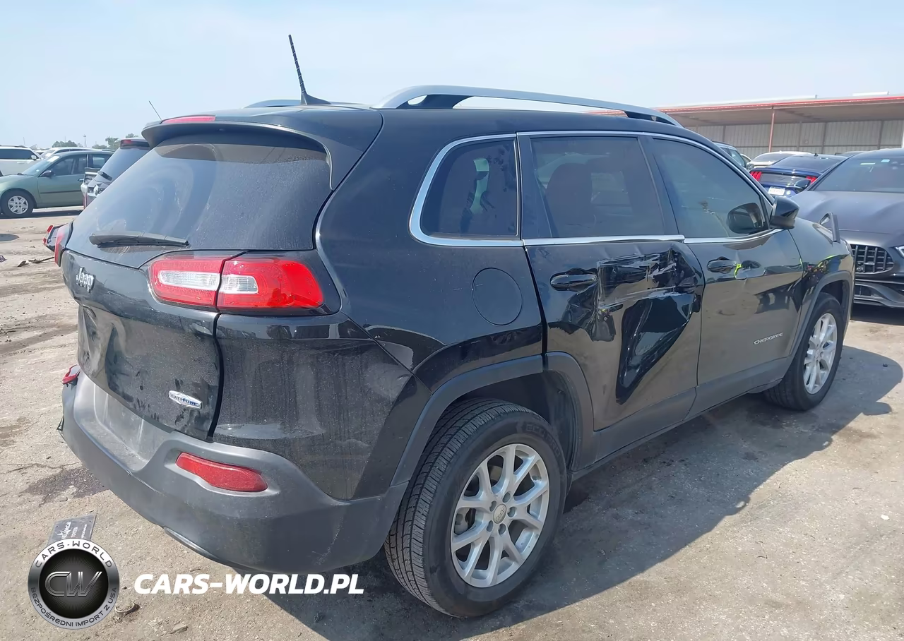 2018 Jeep Cherokee Latitude Plus Fwd VIN:1C4PJLLB5JD518500 - 4