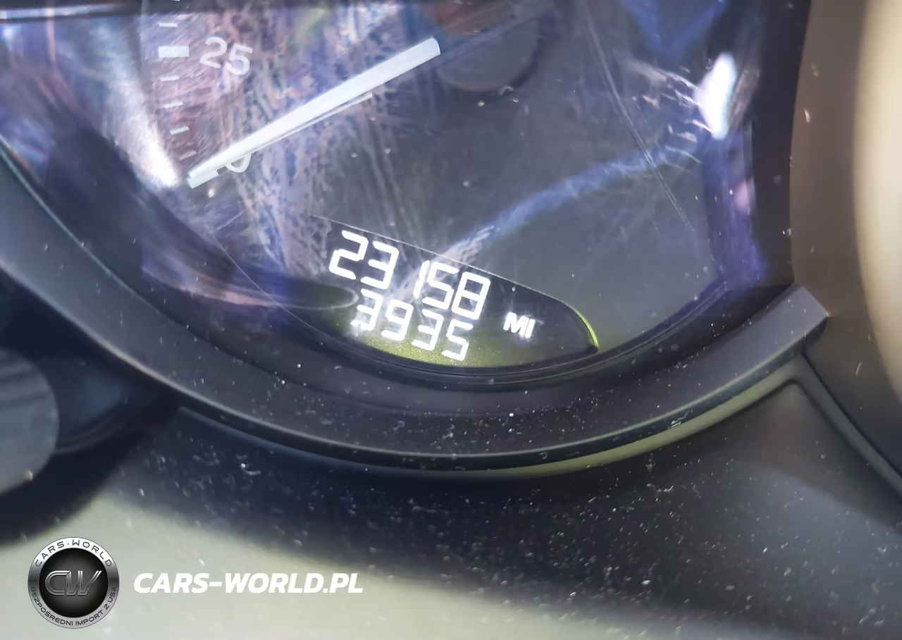 2023 Porsche Macan T VIN:WP1AA2A55PLB00139 - 15