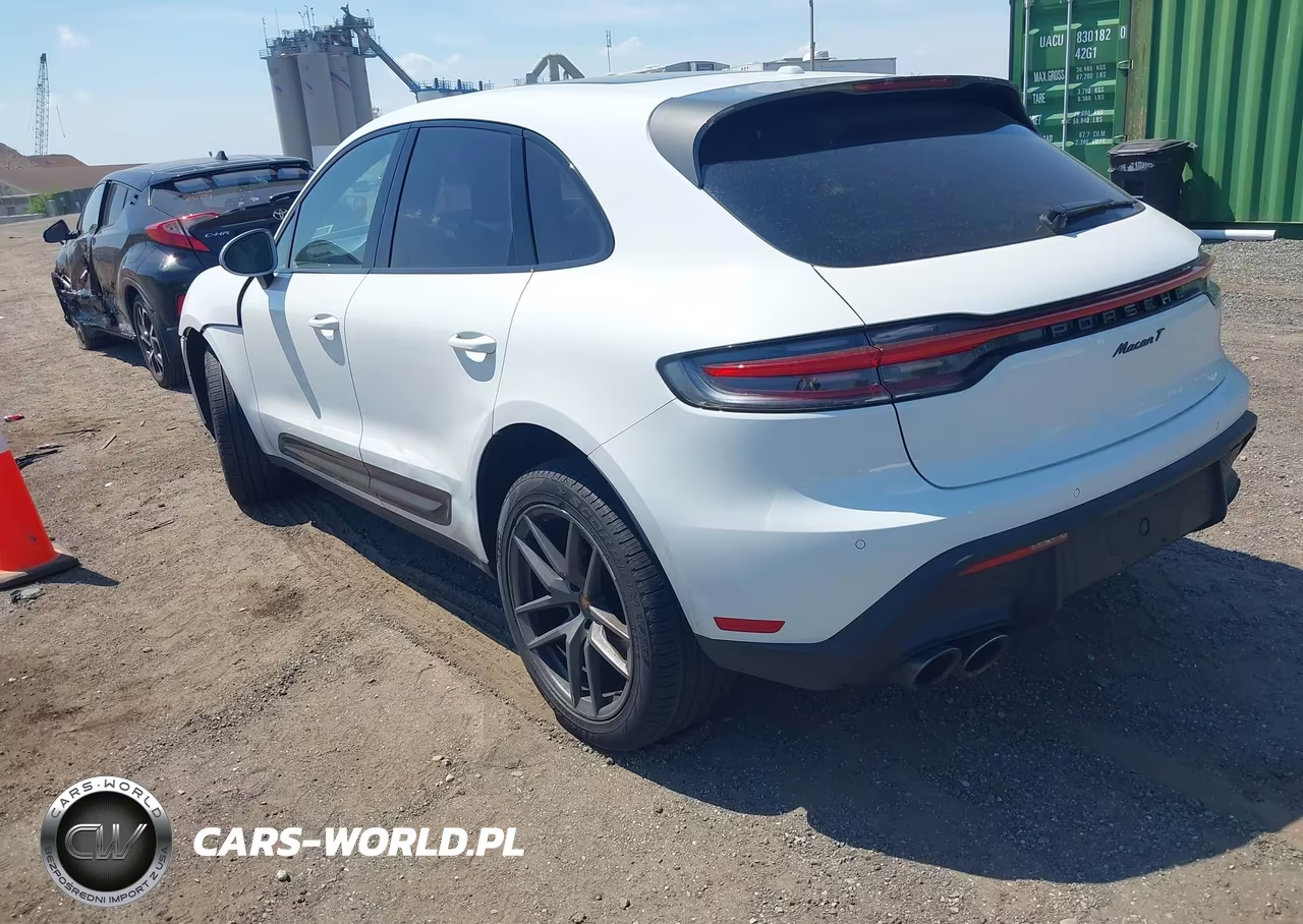 2023 Porsche Macan T VIN:WP1AA2A55PLB00139 - 3