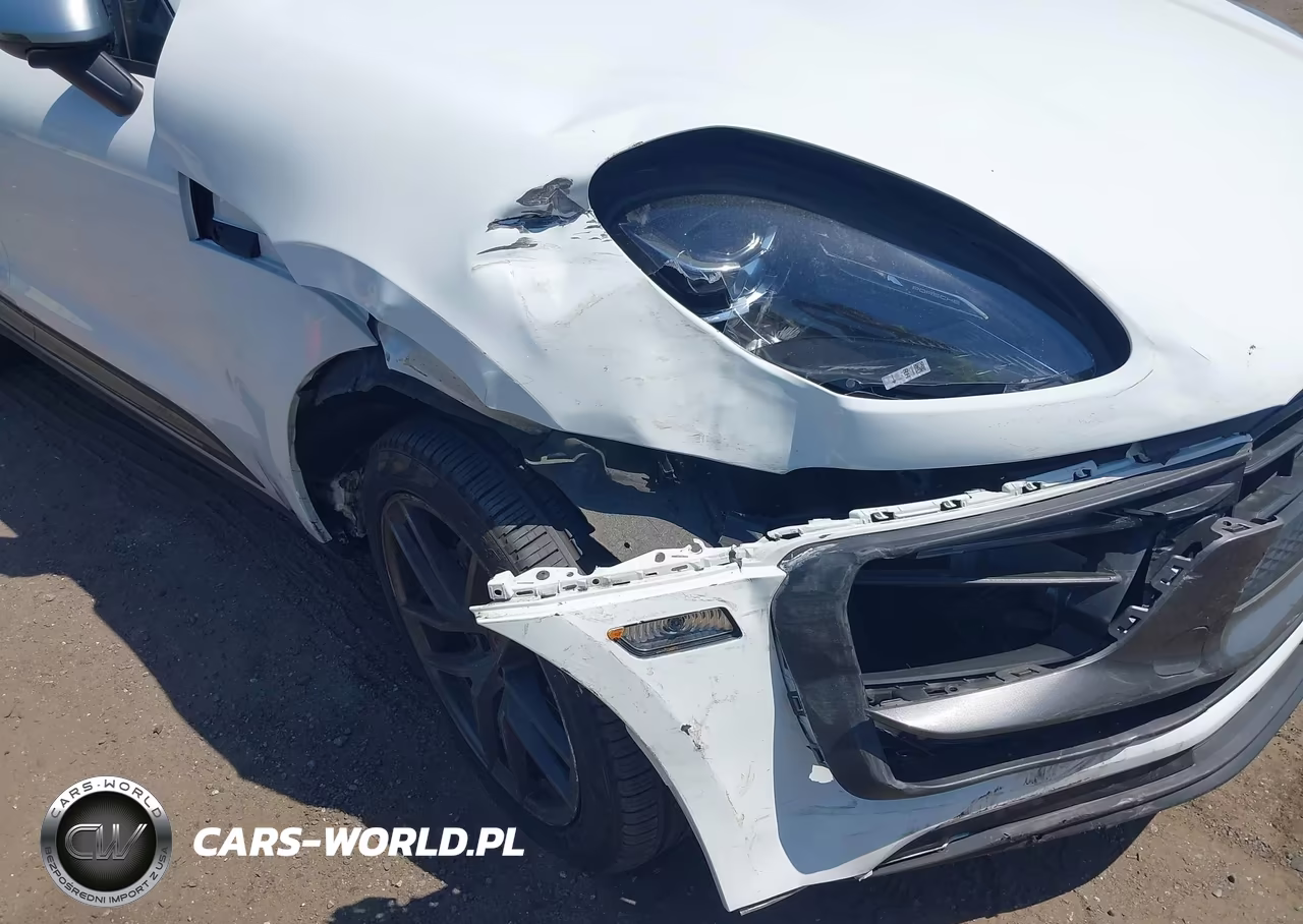 2023 Porsche Macan T VIN:WP1AA2A55PLB00139 - 6