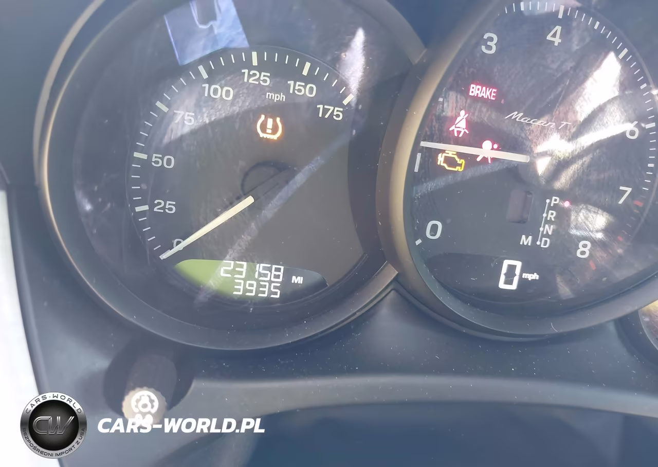 2023 Porsche Macan T VIN:WP1AA2A55PLB00139 - 7