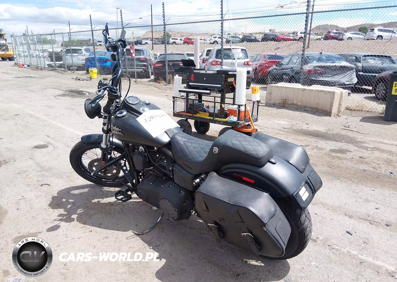 2013 Harley-Davidson Fxdb Dyna Street Bob VIN:1HD1GX41XDC317556 - 3