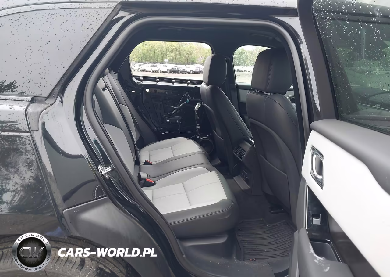 2026 Land Rover Range Rover Velar P400 Dynamic Se VIN:SALYL2FU3TA821410 - 8