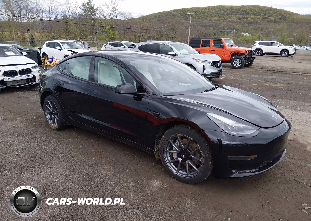 2023 Tesla Model 3 Rear-Wheel Drive – zdjęcie 1 z 18