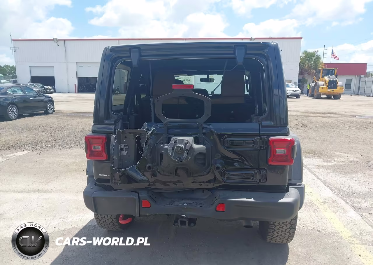 2020 Jeep Wrangler Unlimited Rubicon 4X4 VIN:1C4HJXFN5LW342914 - 16