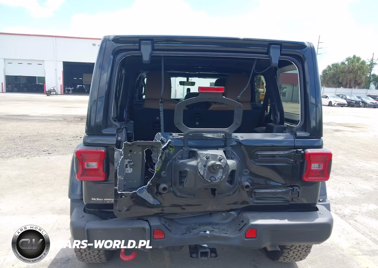 2020 Jeep Wrangler Unlimited Rubicon 4X4 VIN:1C4HJXFN5LW342914 - 6