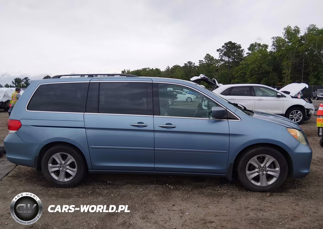 2008 Honda Odyssey Touring VIN:5FNRL38988B010775 - 14