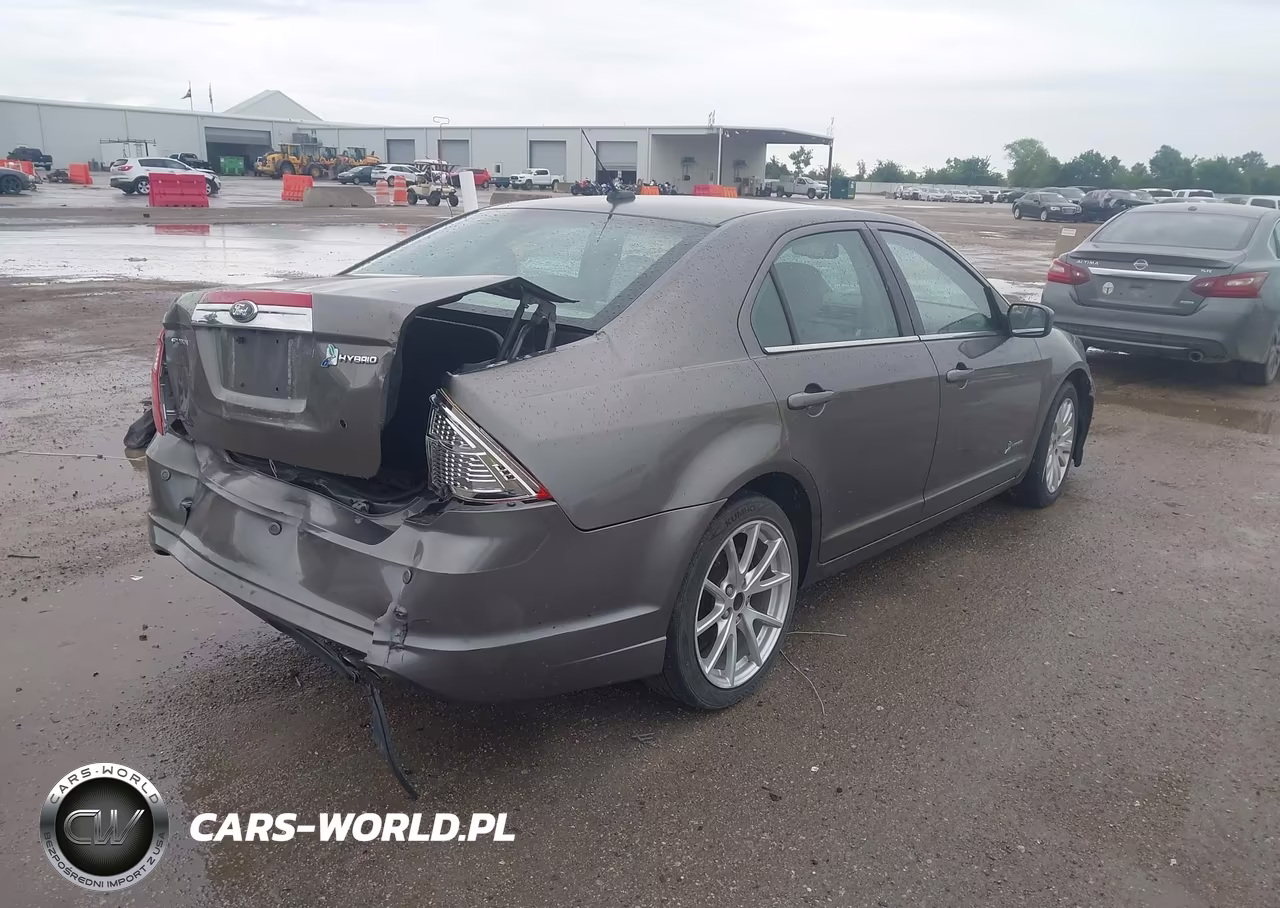 2012 Ford Fusion Hybrid VIN:3FADP0L3XCR209985 - 4