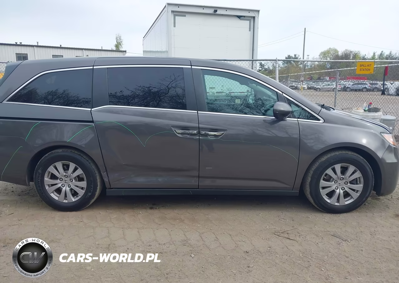 2015 Honda Odyssey Ex-L VIN:5FNRL5H6XFB128776 - 13