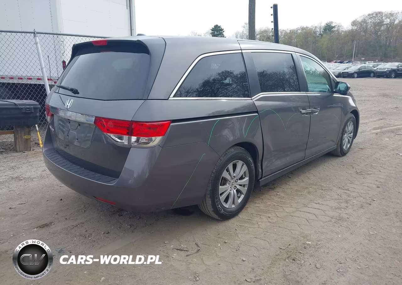 2015 Honda Odyssey Ex-L VIN:5FNRL5H6XFB128776 - 4