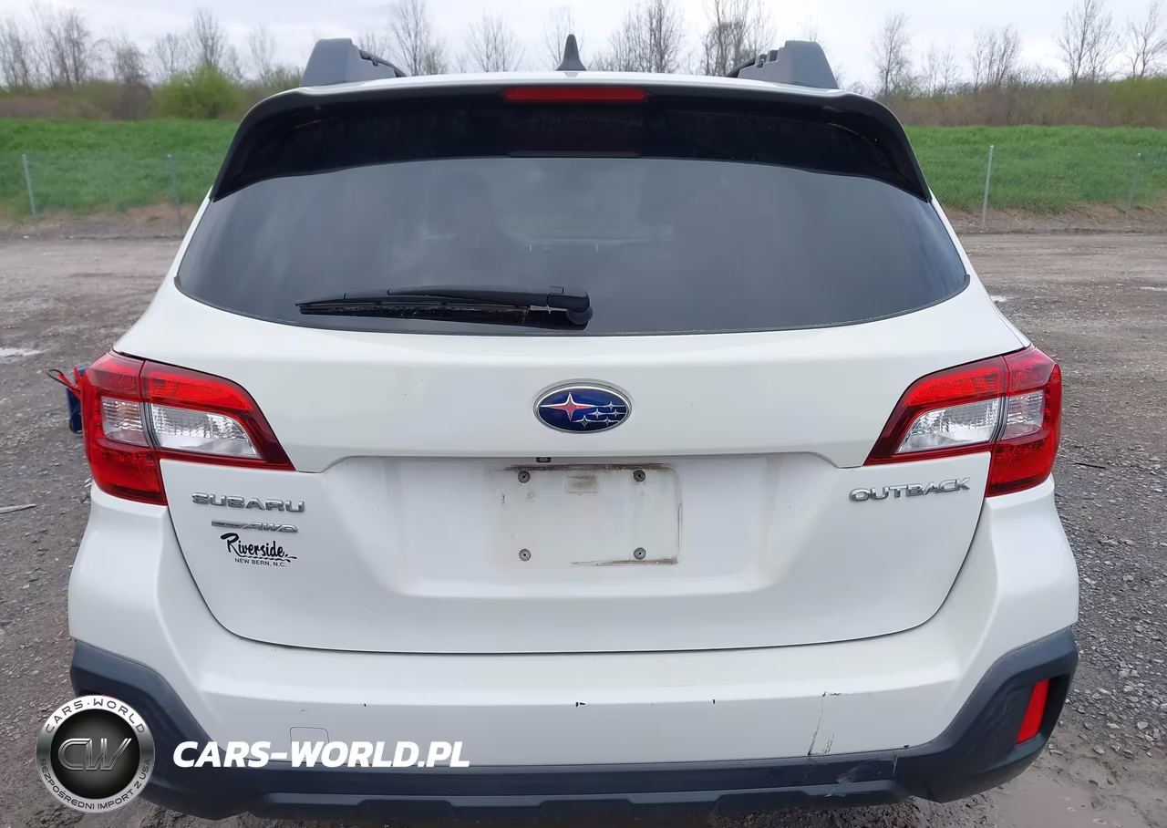 2019 Subaru Outback 2.5I Premium VIN:4S4BSAFC3K3246239 - 16