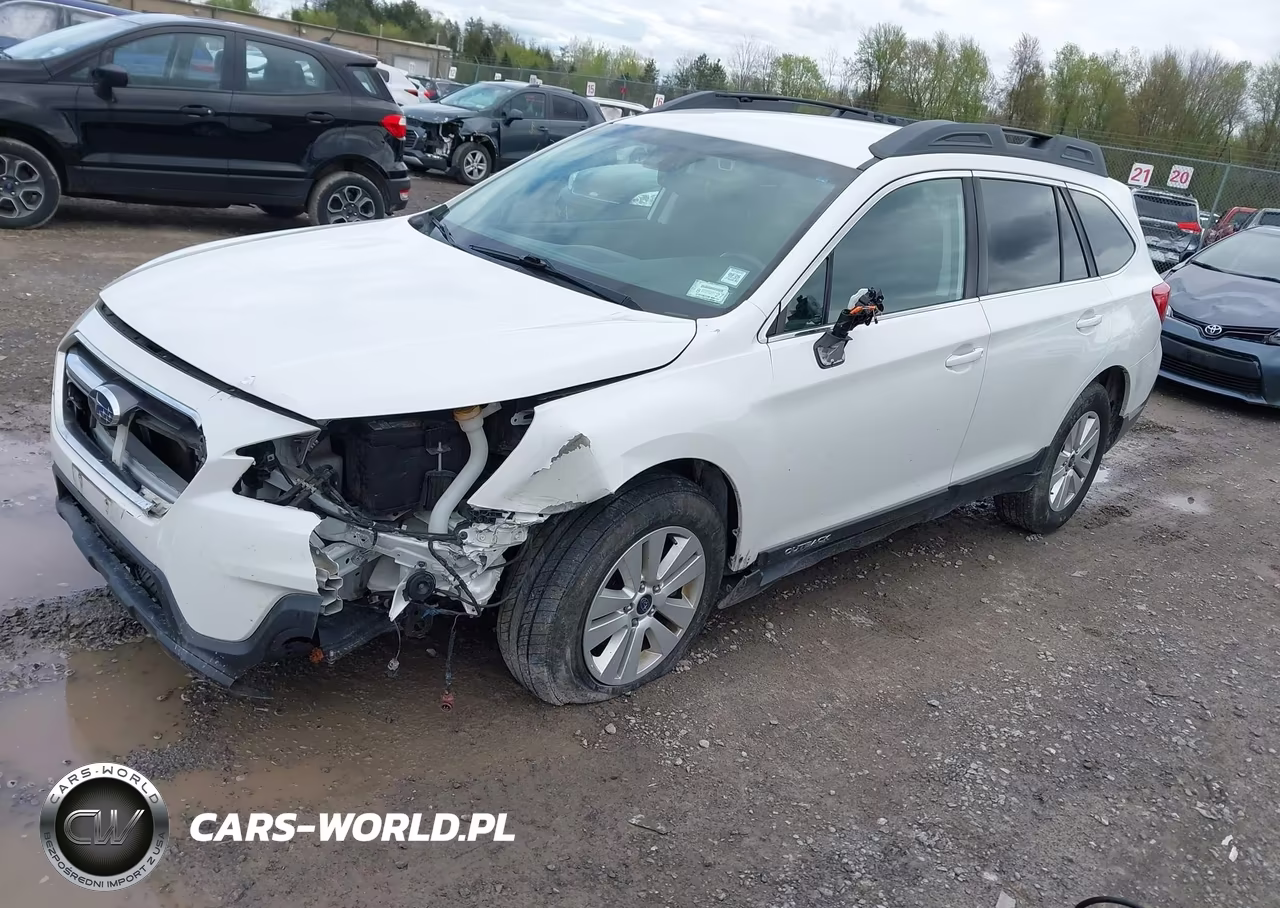 2019 Subaru Outback 2.5I Premium VIN:4S4BSAFC3K3246239 - 2