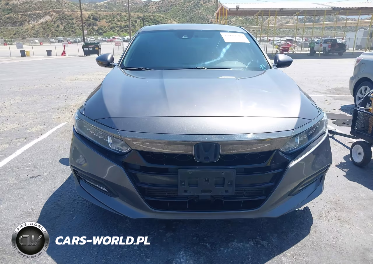 2018 Honda Accord Sport VIN:1HGCV1F32JA166989 - 13