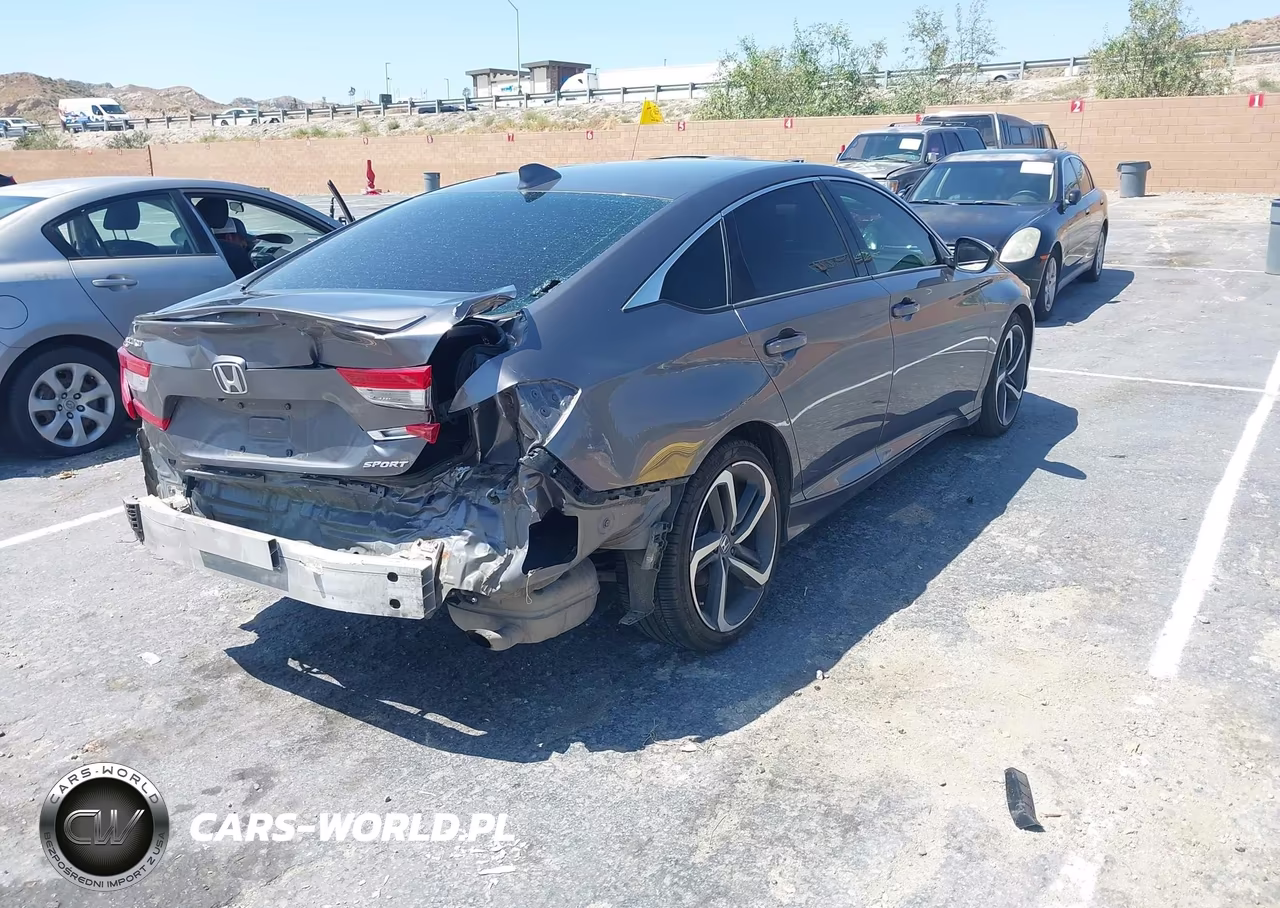 2018 Honda Accord Sport VIN:1HGCV1F32JA166989 - 4