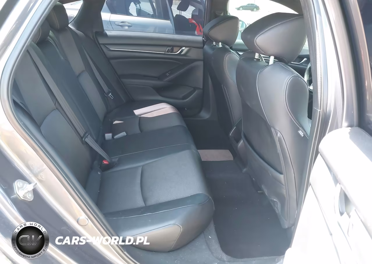 2018 Honda Accord Sport VIN:1HGCV1F32JA166989 - 8