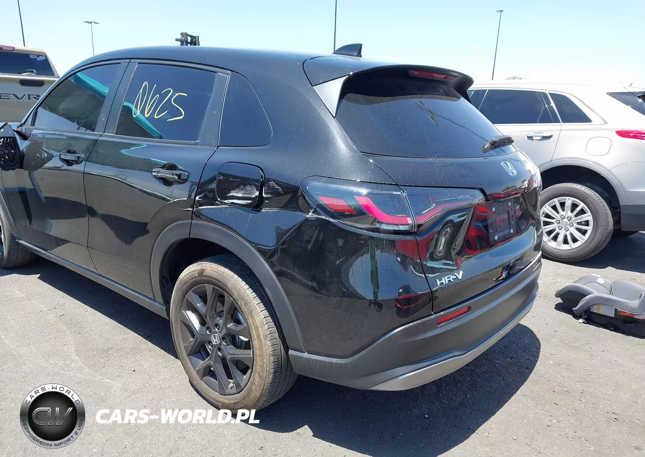 2025 Honda Hr-V 2Wd Sport VIN:3CZRZ1H52SM741327 - 3