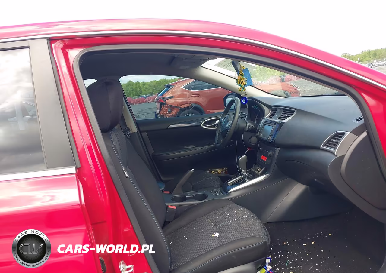 2017 Nissan Sentra Sr VIN:3N1AB7AP5HY263611 - 5