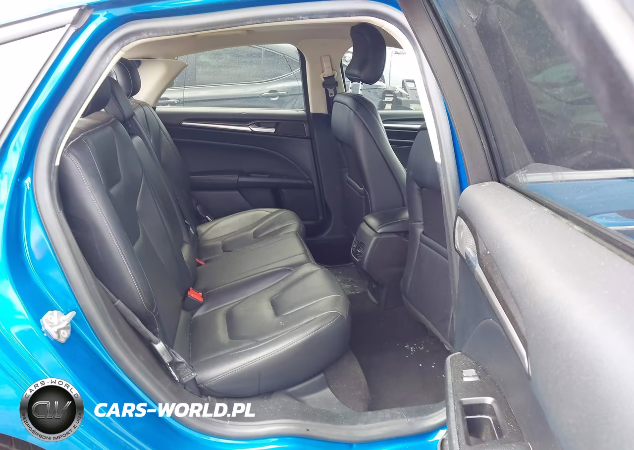2019 Ford Fusion Energi Titanium VIN:3FA6P0SU0KR173984 - 8