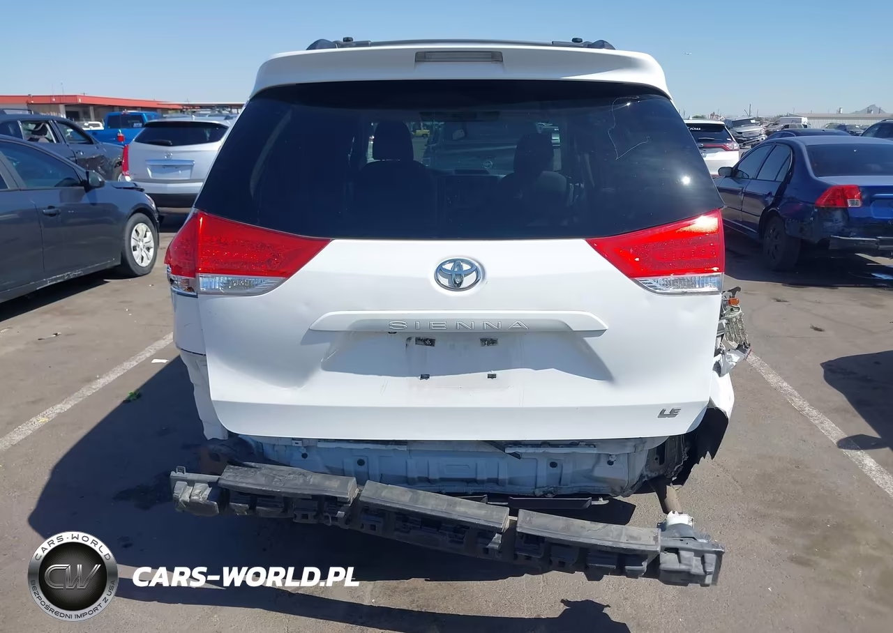 2013 Toyota Sienna Le V6 8 Passenger VIN:5TDKK3DC7DS352102 - 6