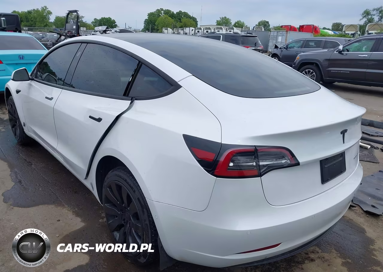 2021 Tesla Model 3 VIN:5YJ3E1EB6MF993011 - 3
