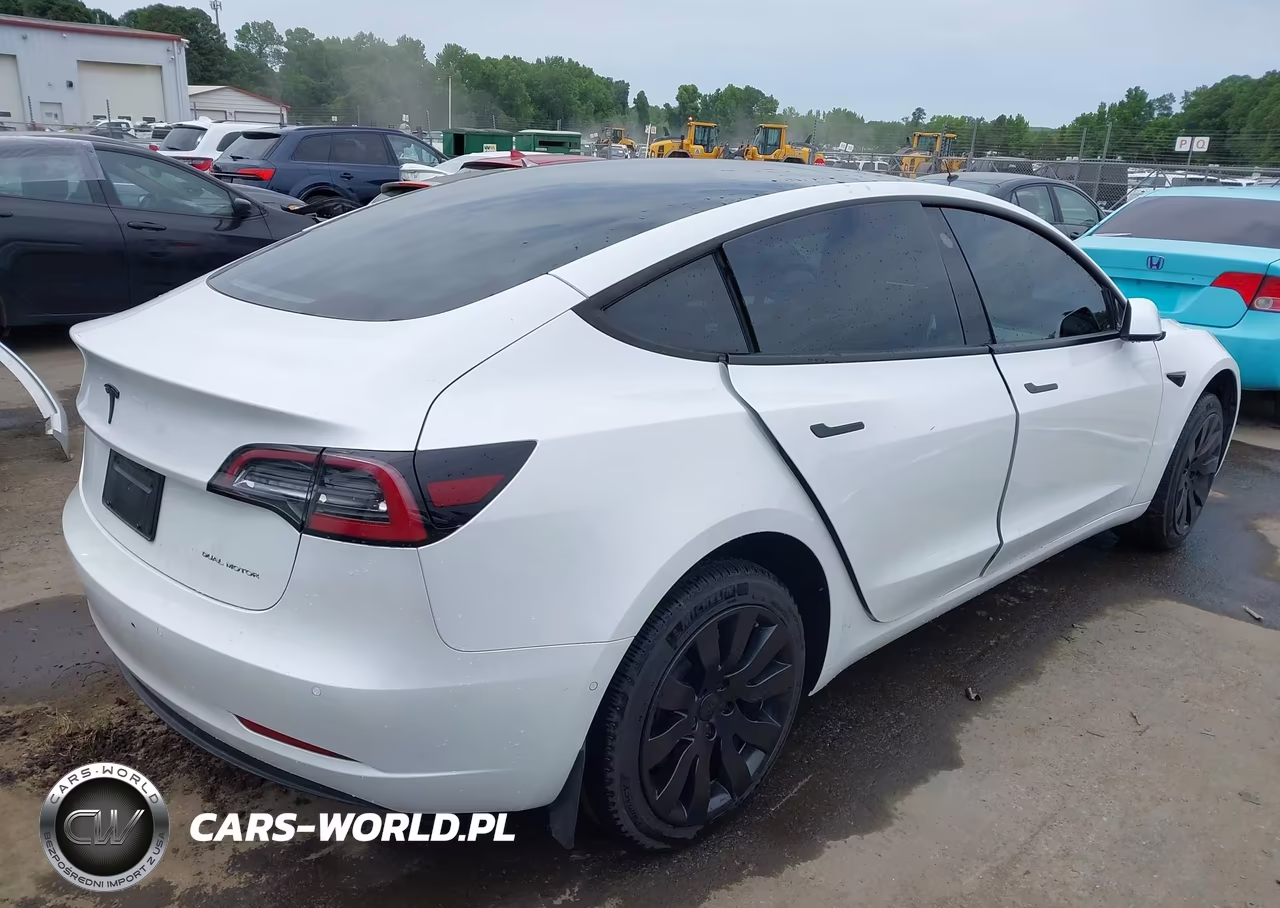 2021 Tesla Model 3 VIN:5YJ3E1EB6MF993011 - 4