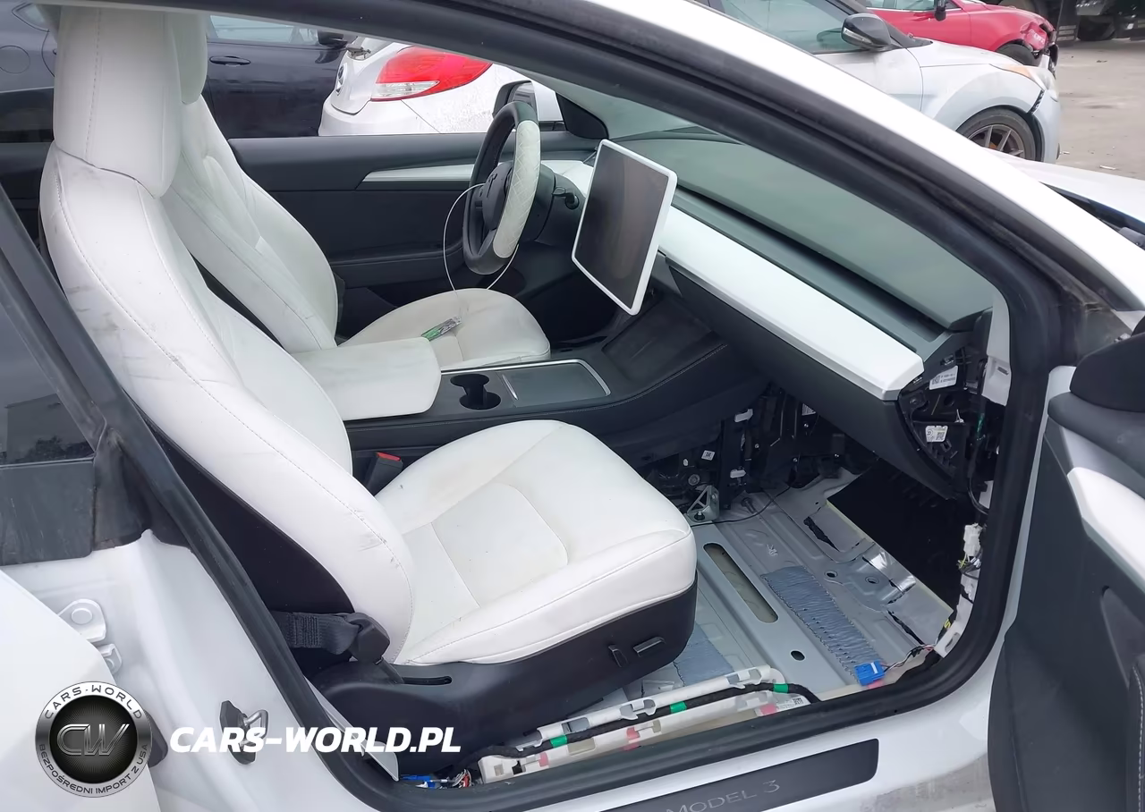 2021 Tesla Model 3 VIN:5YJ3E1EB6MF993011 - 5