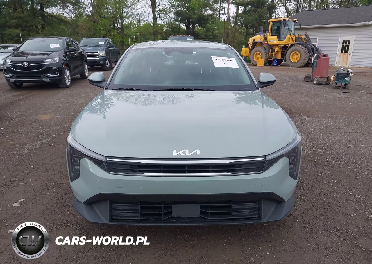 2025 Kia K4 Lxs VIN:3KPFT4DE4SE008269 - 12