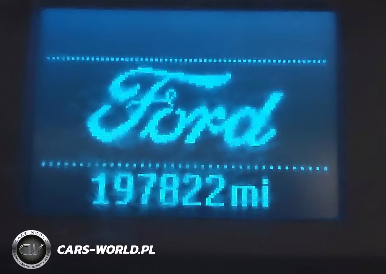 2016 Ford Transit-350 VIN:1FTBW2CM0GKA68203 - 15